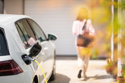 Smart and efficient car charger